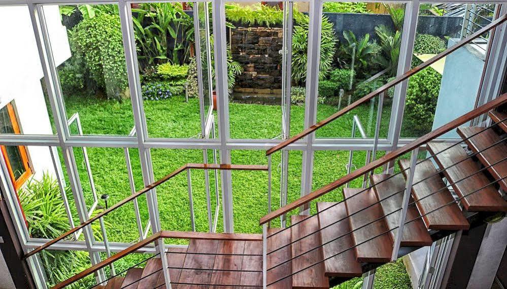 Oyo 437 Amali Residence Nugegoda Exterior photo